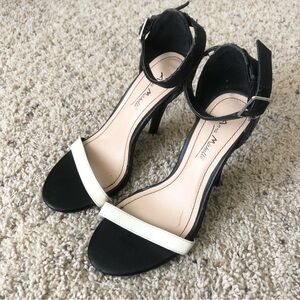 Women’s Heels Black & White Size 5.5